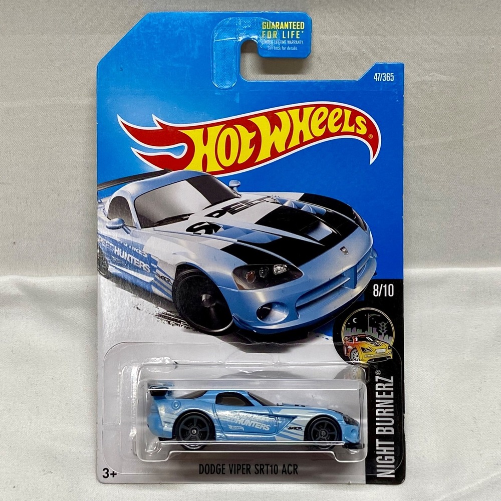 Hot Wheels Night Burnerz Dodge Viper SRT10 ACR 1:64 2015 New
